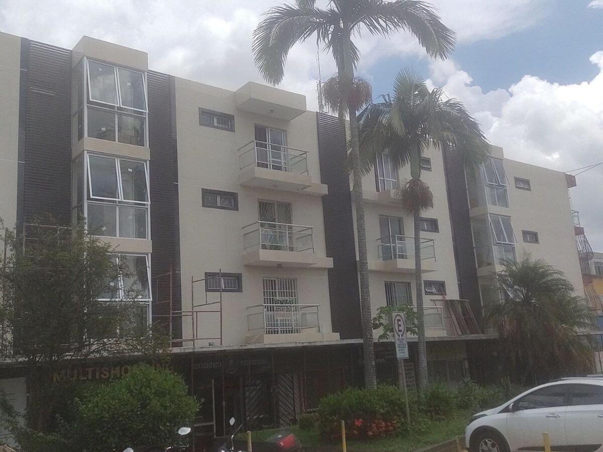 A 5 Km Do Aeroporto No Centro Do Nucleo Bandeirante 156 Apartment Brasilia Exterior foto